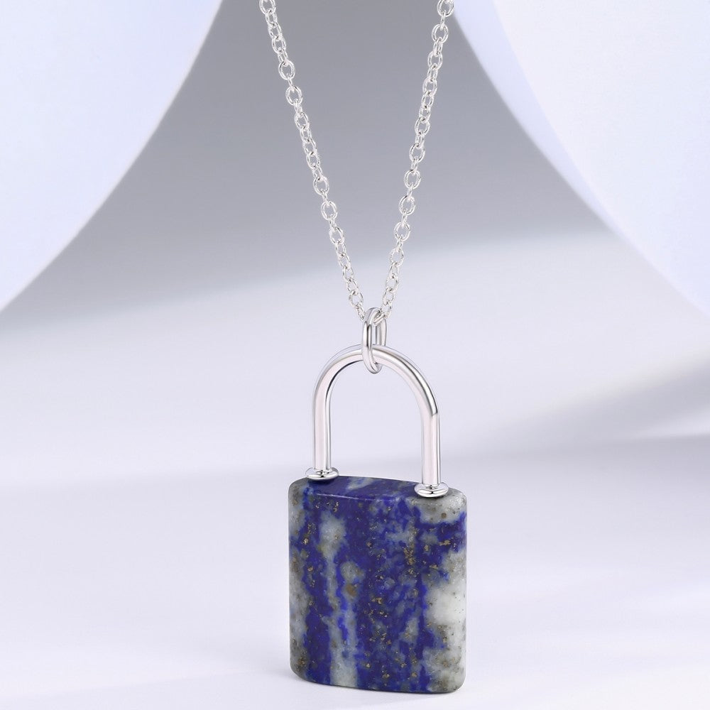 Collar de Aleación Bañado en Oro con Cristal Emporia® Azul
