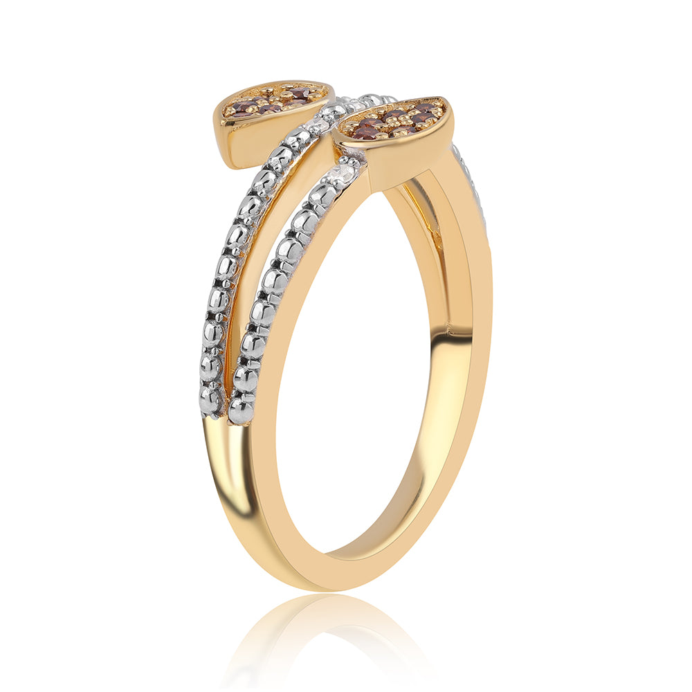 Anillo de Plata Bañada en Oro con Diamante Rojo y Diamante blanco