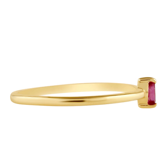 Anillo de Plata Bañada en Oro con Rubí de Tailandia