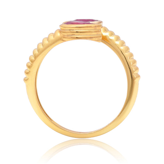 Anillo de Plata Bañada en Oro con Rubí de Madagascar
