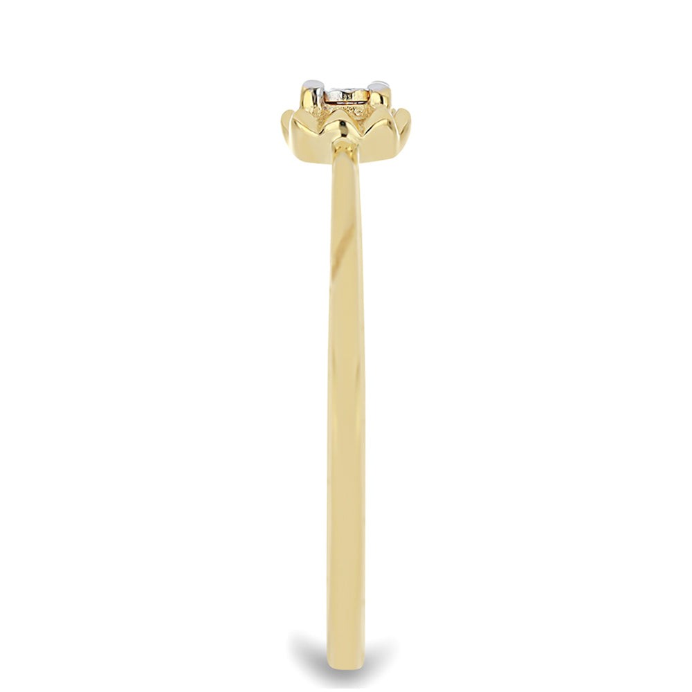 Anillo de Plata Bañada en Oro con Diamante blanco