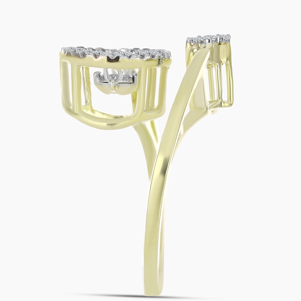 Anillo de Plata Bañada en Oro con Diamante blanco y Topacio Blanco