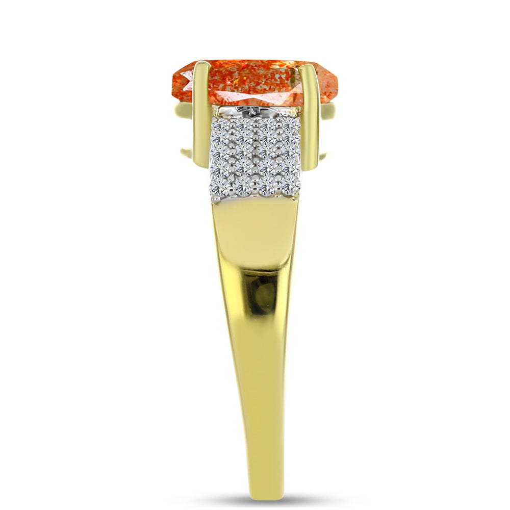Anillo de Plata Bañada en Oro con Piedra Solar de Oregon y Topacio Blanco