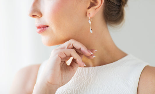 Pendientes de oro: la idea de la elegancia eterna y el regalo perfecto- Gran Joyeria