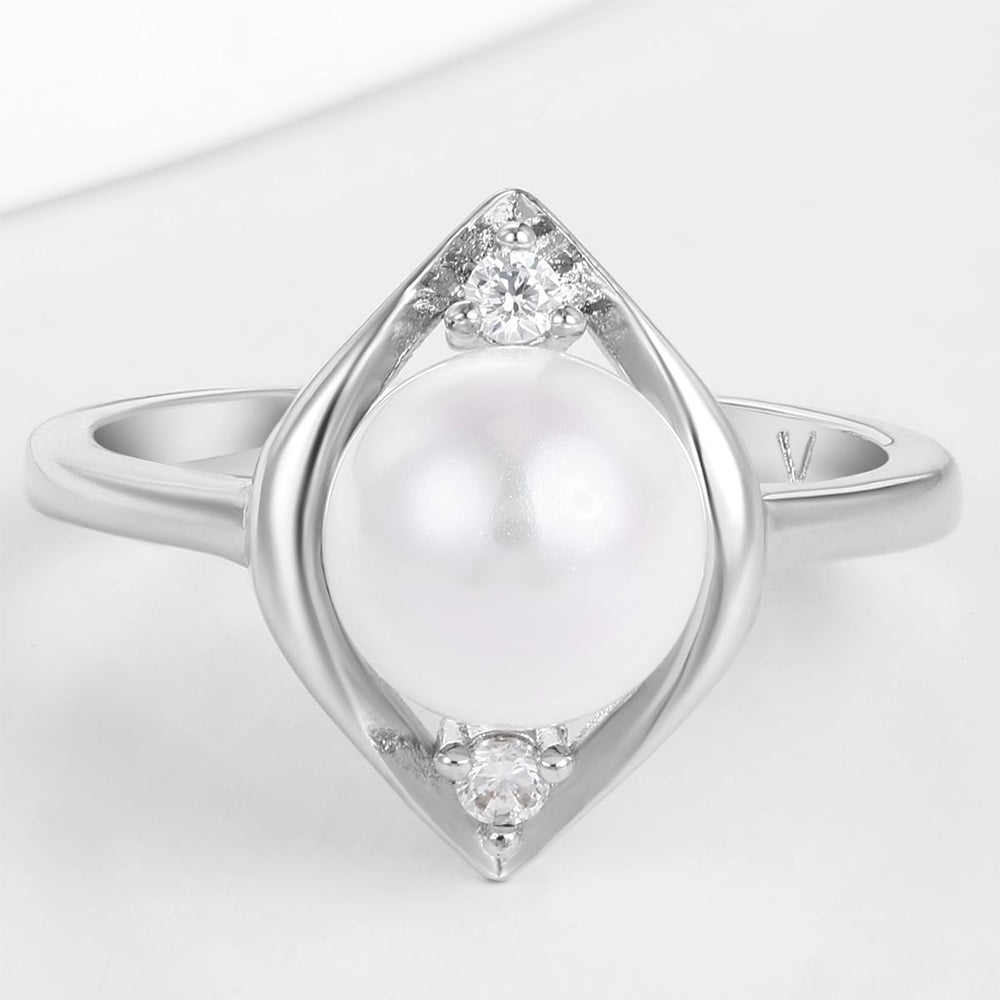 Anillo de Aleación Bañado en Oro con Perla de cristal y Cristal Emporia® Blanco