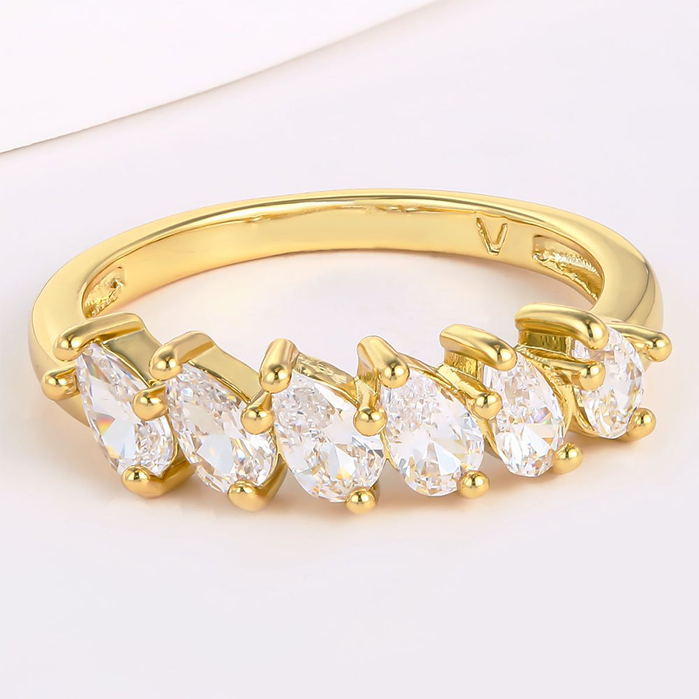 Anillo de Aleación Bañado en Oro con Cristal Emporia® Blanco 1 