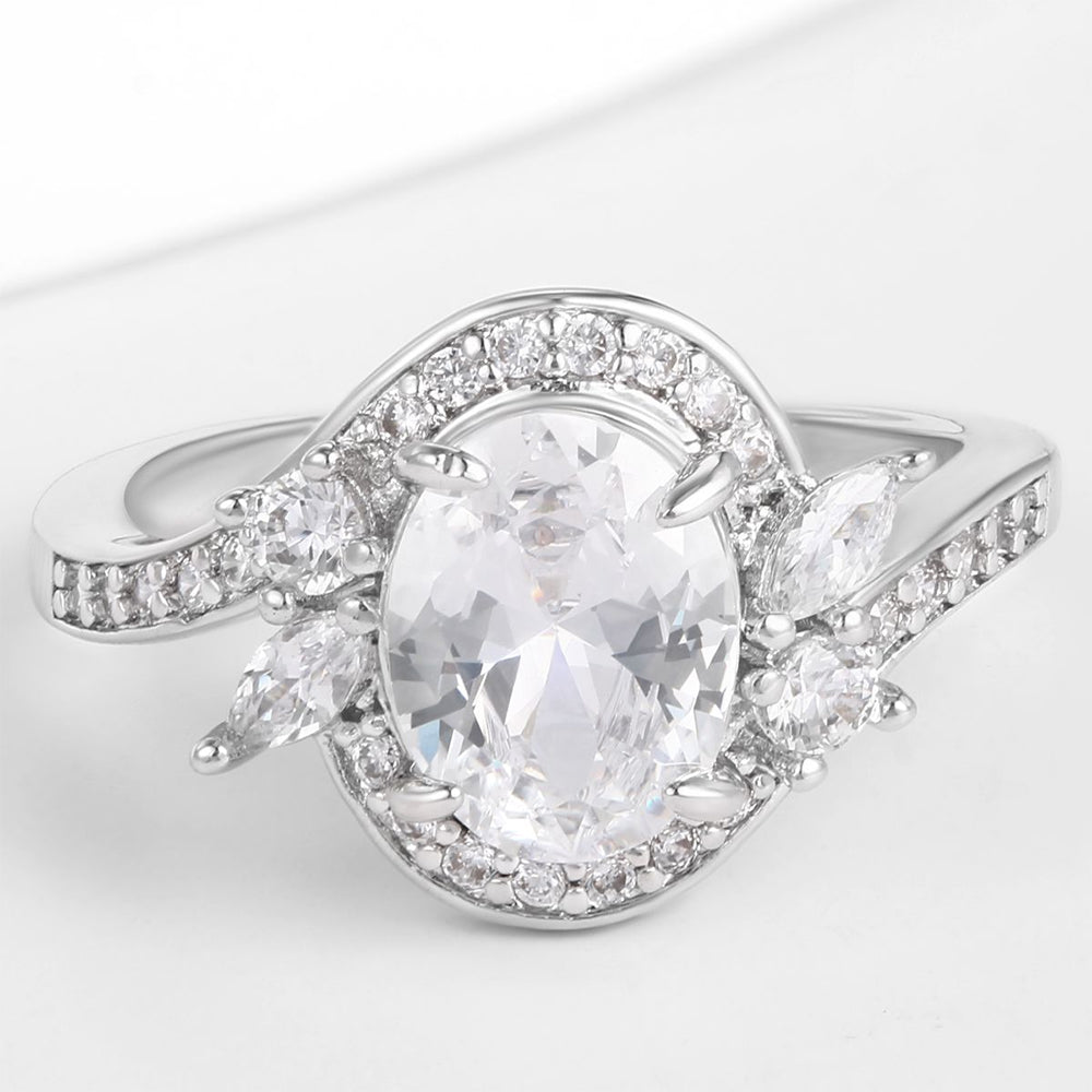 Anillo de Aleación Bañado en Oro con Cristal Emporia® Blanco 1 