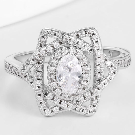 Anillo de Aleación Bañado en Oro con Cristal Emporia® Blanco