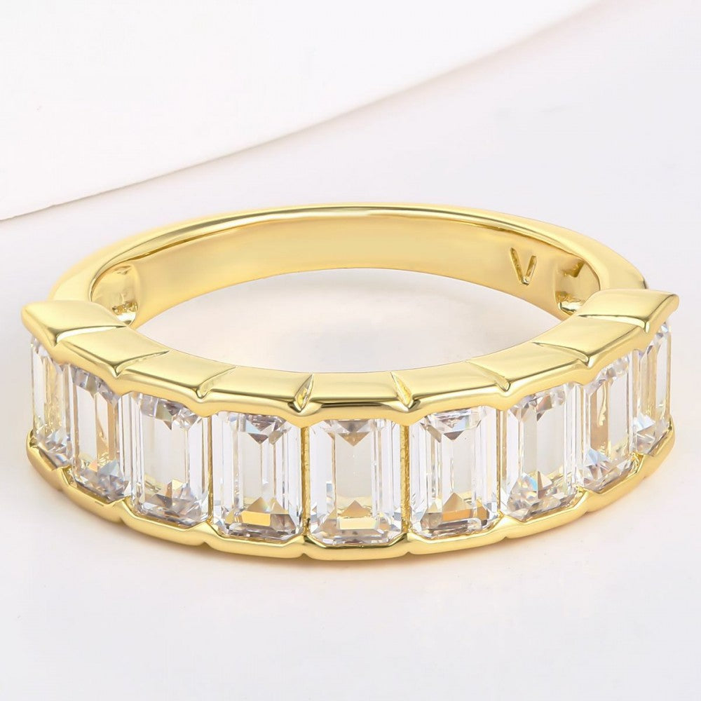 Anillo de Aleación Bañado en Oro con Cristal Emporia® Blanco 1 