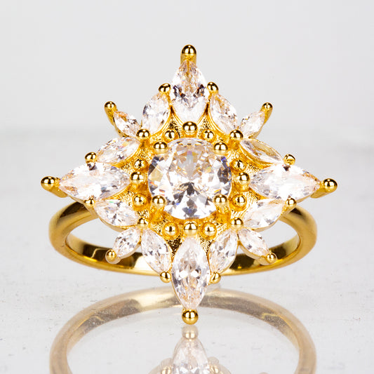 Anillo de Aleación Bañado en Oro con Cristal Emporia® Blanco