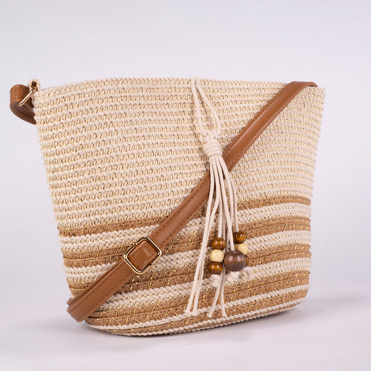 Bolso pequeño de paja con borla decorativa de cuentas de madera – 25 × 18 × 10 cm