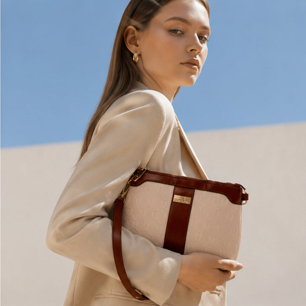 Colección Primavera 2026 de Emporia - "Toffee Lux", juego de 4 bolsos; piel sintética, marrón crema. 10 