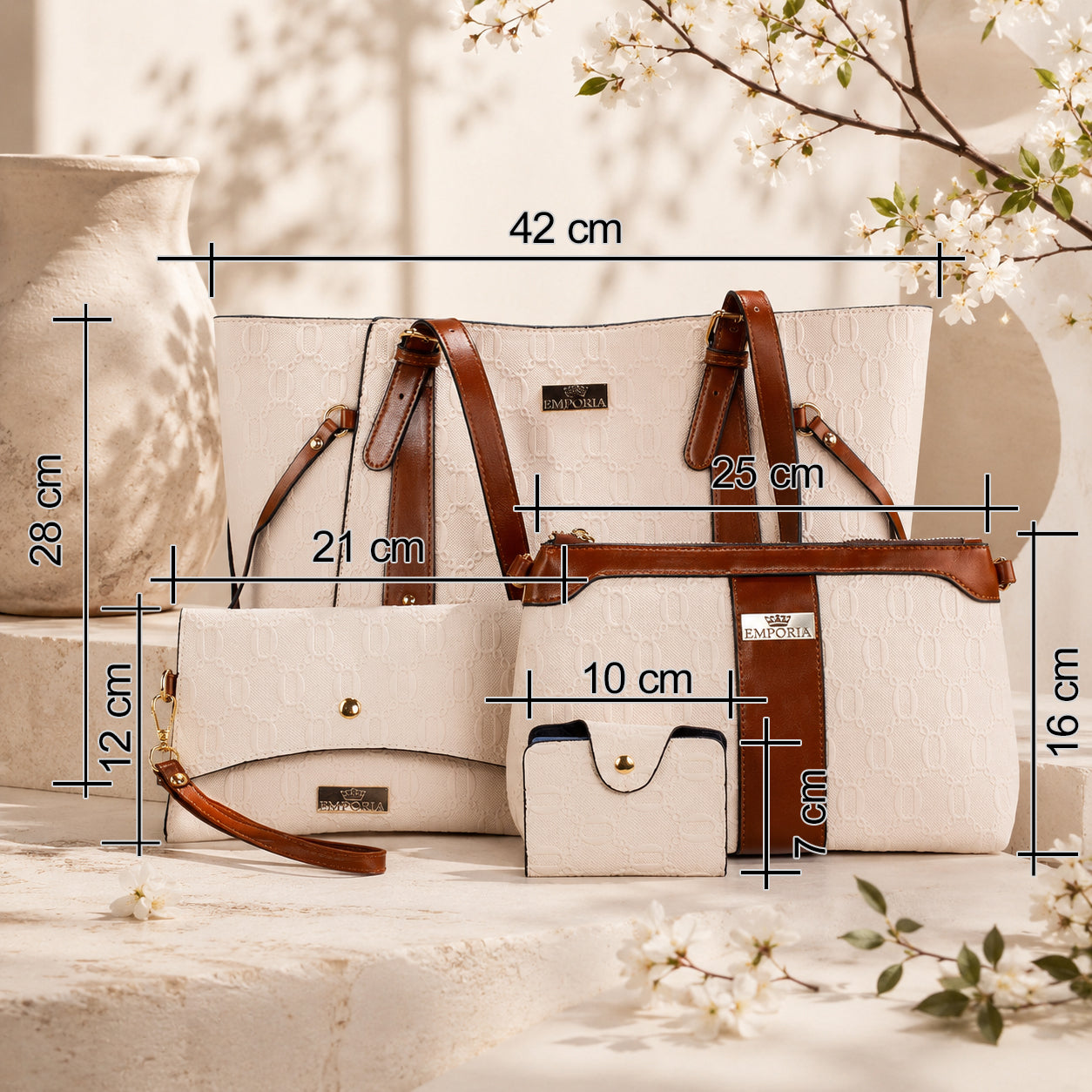Colección Primavera 2026 de Emporia - "Toffee Lux", juego de 4 bolsos; piel sintética, marrón crema. 1 