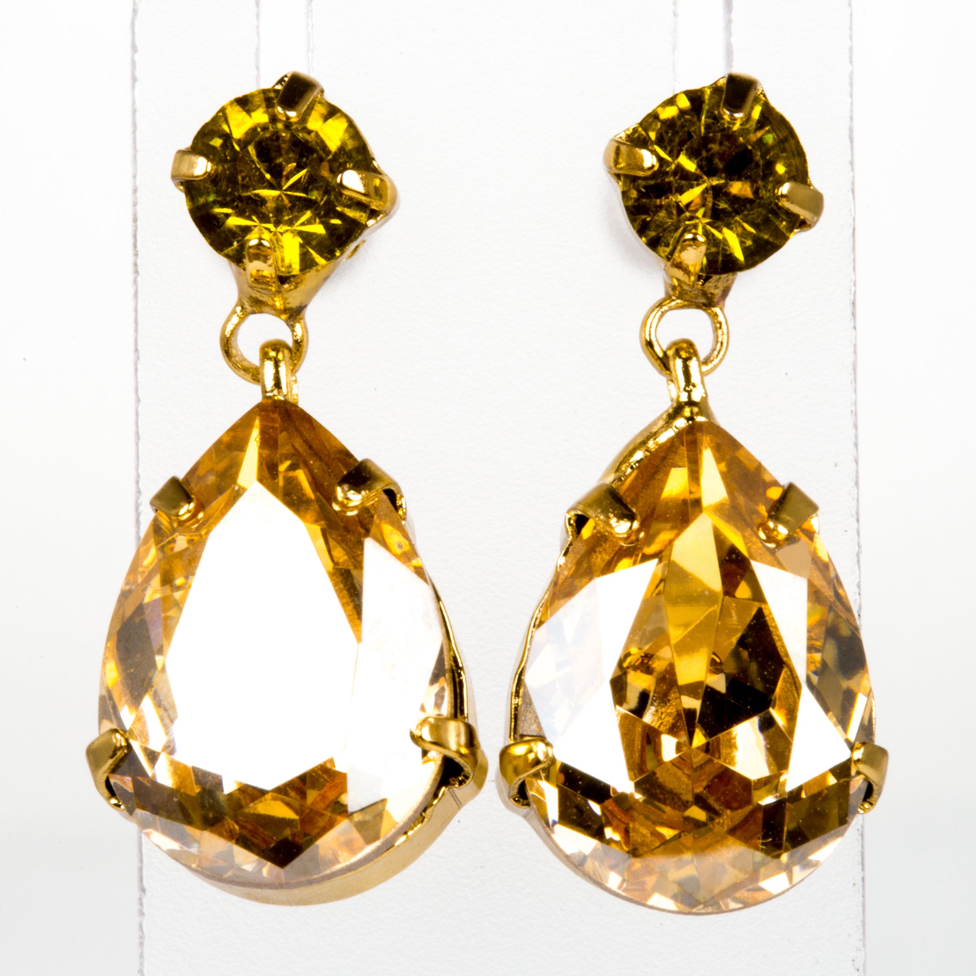 Conjunto de Aleación Bañado en Oro con Cristal Emporia® Amarillo y Cristal Emporia® Blanco ( Collar +Pendientes ) 2 