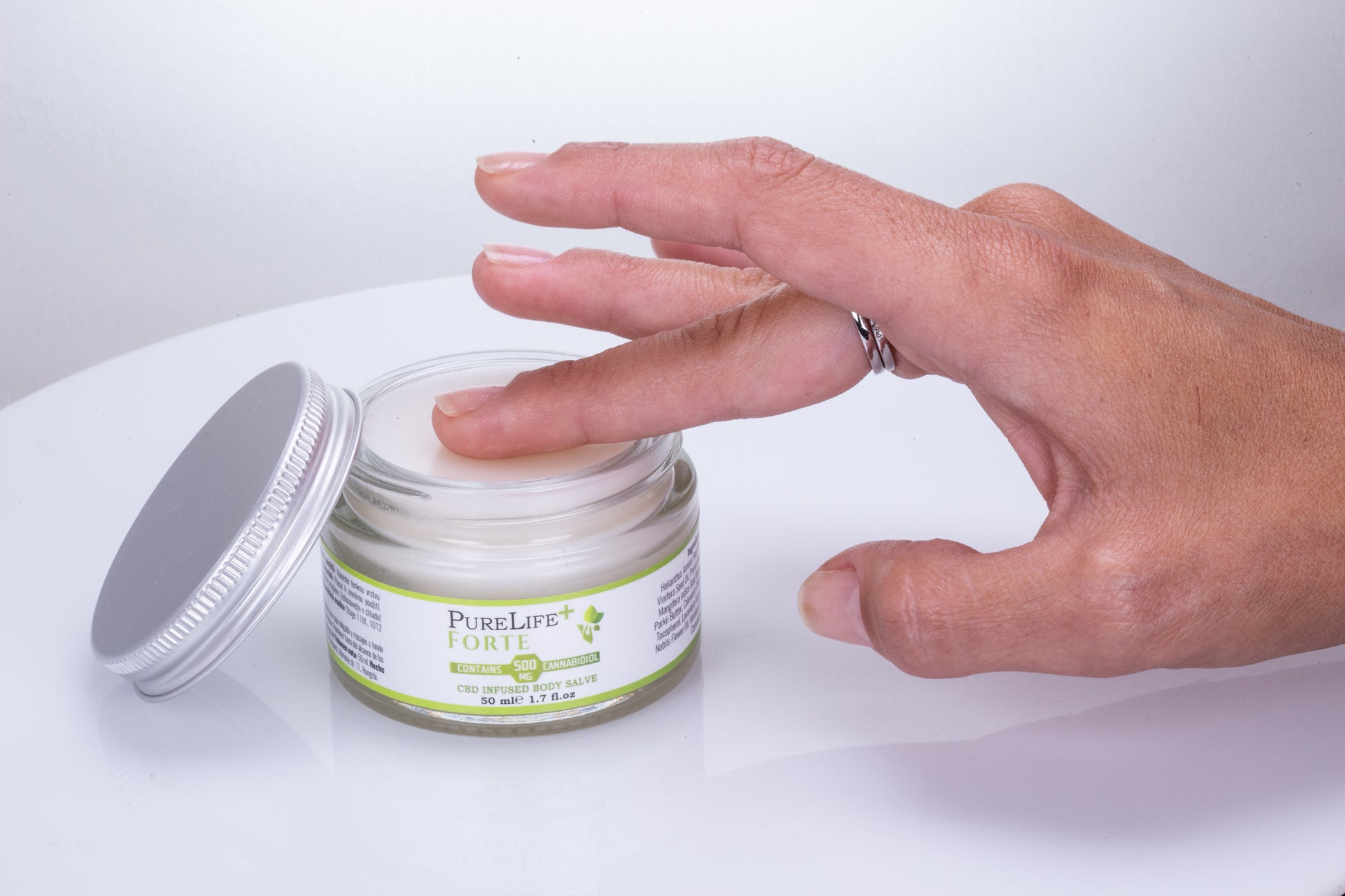 Pure Life + FORTE, bálsamo corporal con infusión de CBD, crema de 50 ml con 500 mg de CBD y otros ingredientes calmantes para la piel irritada 3 