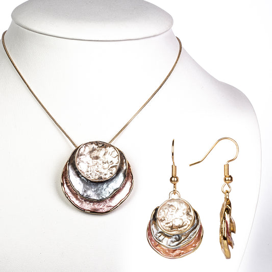 Conjunto de Aleación Bañado en Oro con Esmalte ( Collar +Pendientes +Colgante )