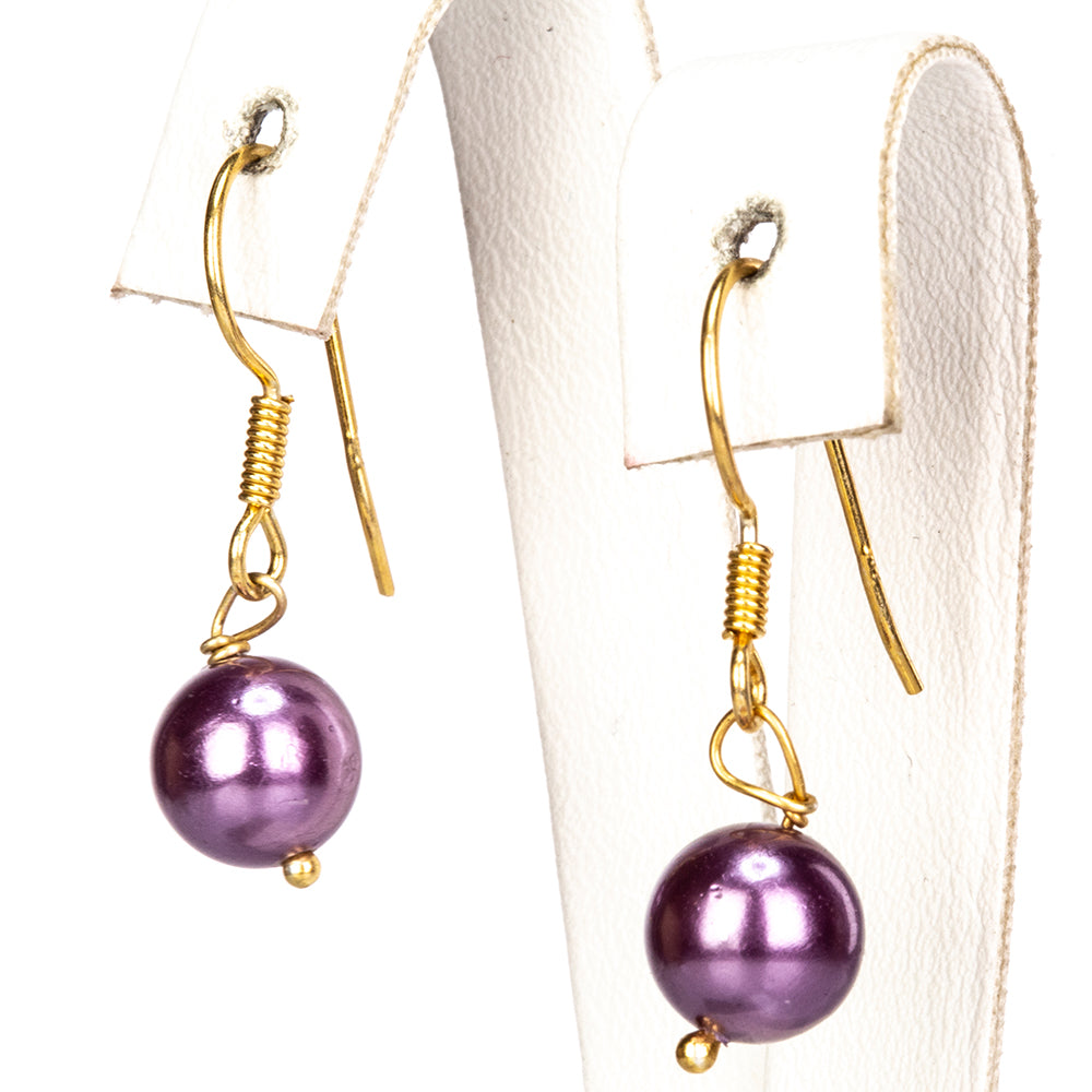 Conjunto de Plata Bañada en Oro con Perla de concha ( Pendientes +Pulsera )