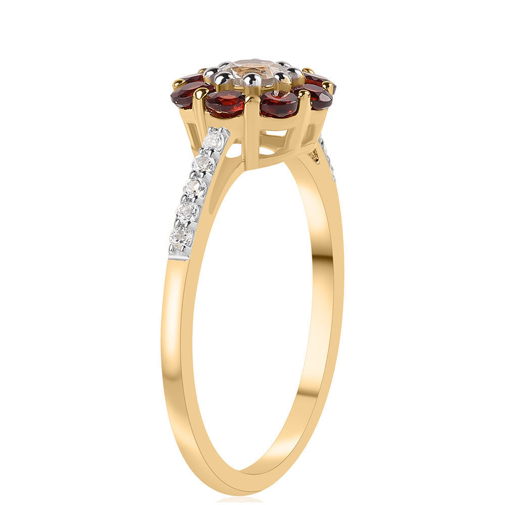 Anillo de Plata Bañada en Oro con Granate Barton y Topacio Blanco