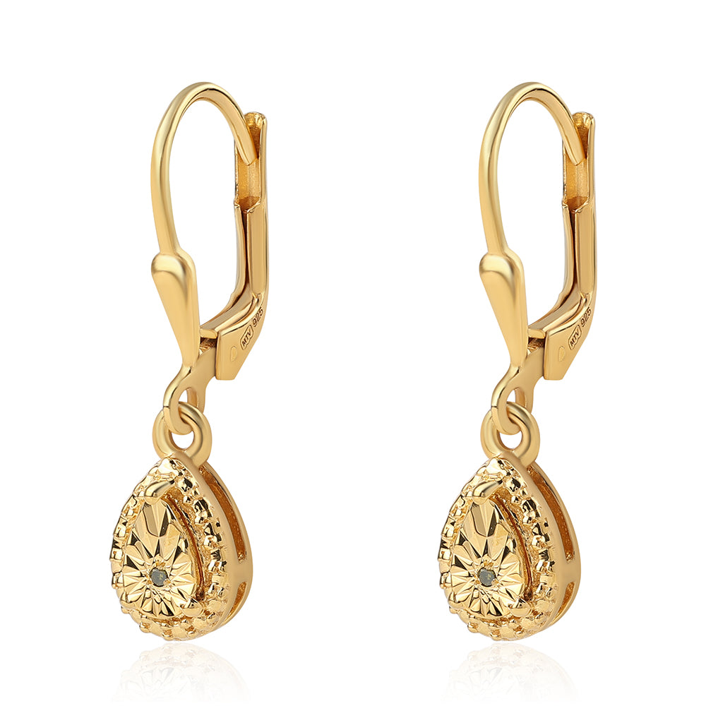 Pendientes de Plata Bañada en Oro con Diamante Verde