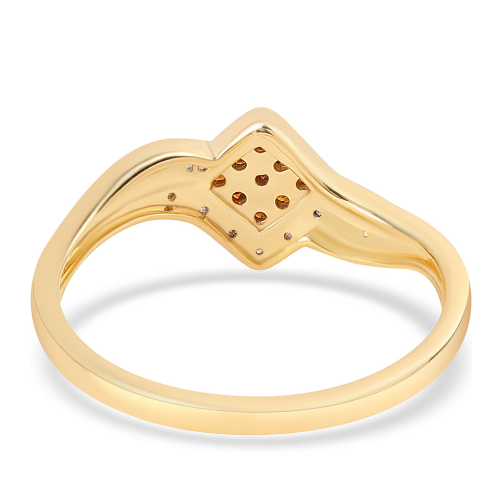Anillo de Plata Bañada en Oro con Diamante Rojo y Diamante blanco 6 