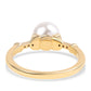Anillo de Plata Bañada en Oro con Perla blanca de agua dulce y Topacio Blanco