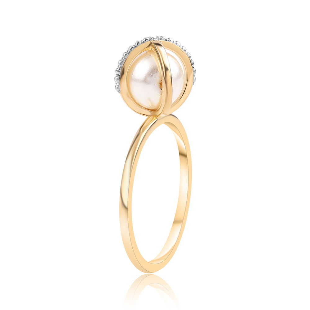Conjunto de Plata Bañada en Oro con Perla blanca de agua dulce y Topacio Blanco ( Pendientes +Anillo +Colgante )