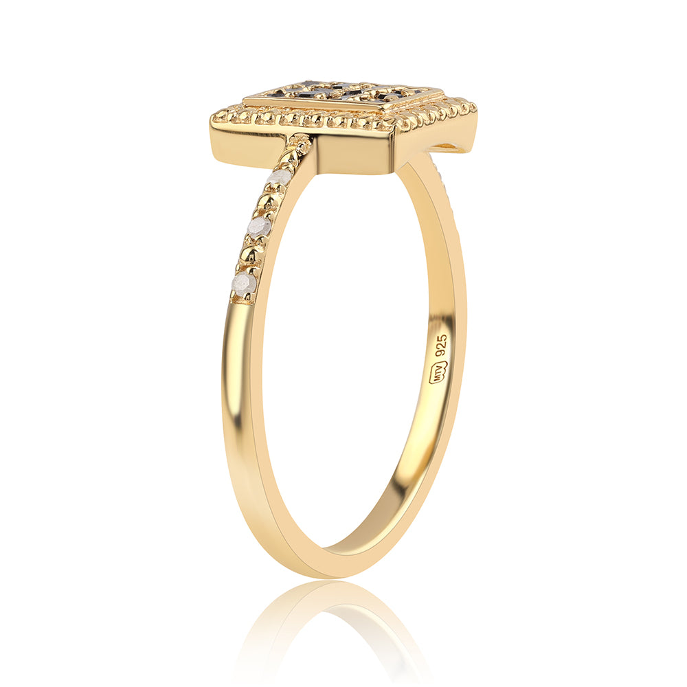 Anillo de Plata Bañada en Oro con Diamante Negro y Diamante blanco 2 