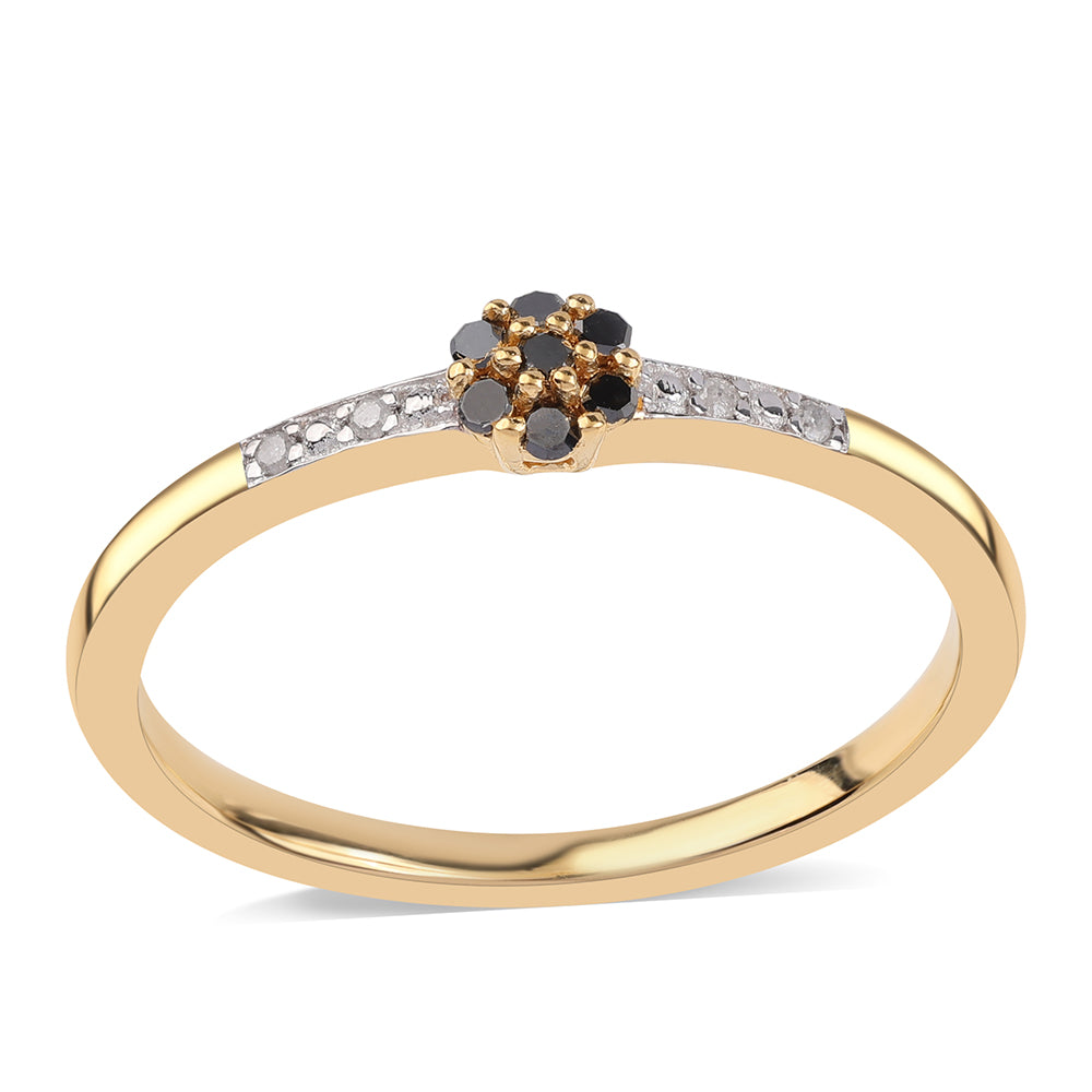 Anillo de Plata Bañada en Oro con Diamante Negro y Diamante blanco