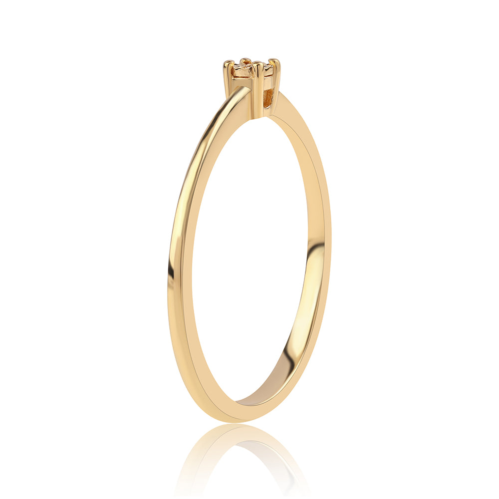 Anillo de Plata Bañada en Oro con Diamante Negro