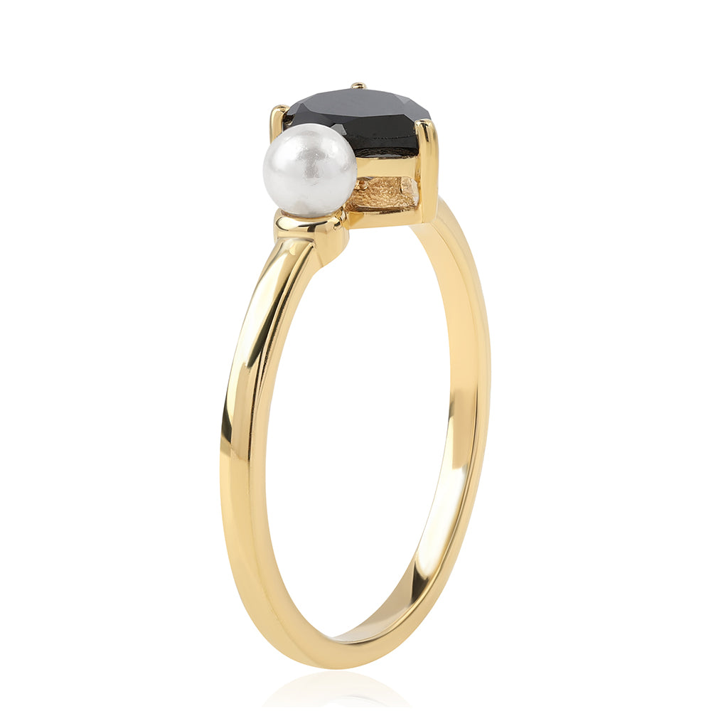 Anillo de Plata Bañada en Oro con Espinela Negra y Perla blanca de agua dulce 2 