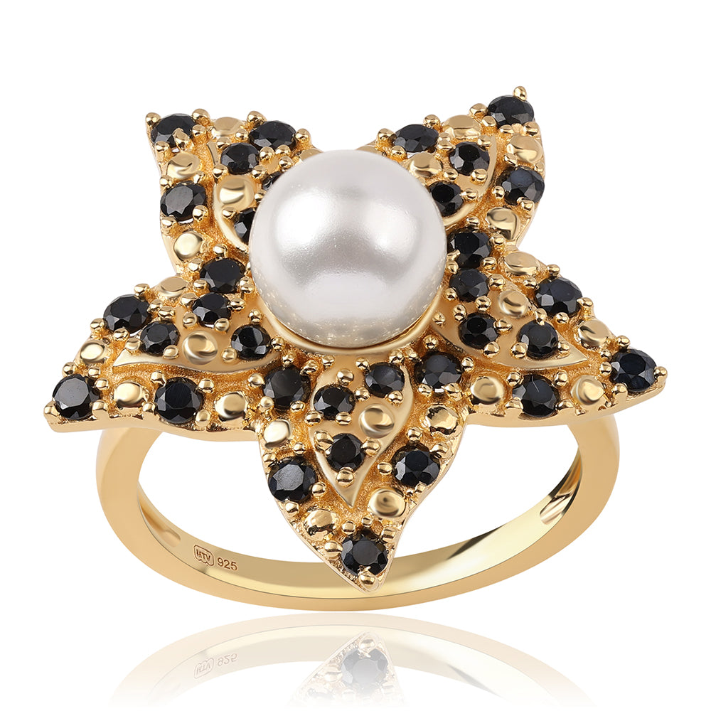 Anillo de Plata Bañada en Oro con Espinela Negra y Perla blanca de agua dulce 1 