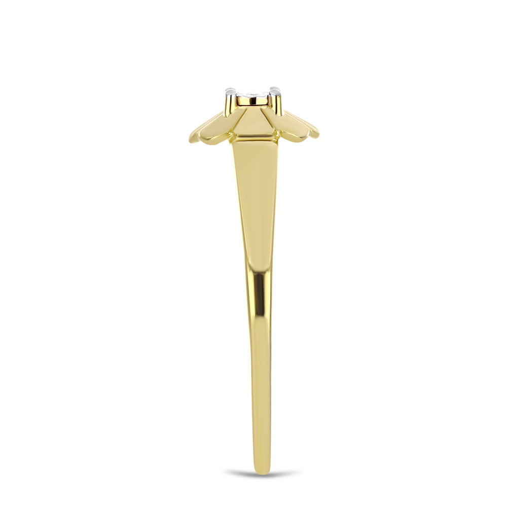 Anillo de Plata Bañada en Oro con Diamante blanco 4 