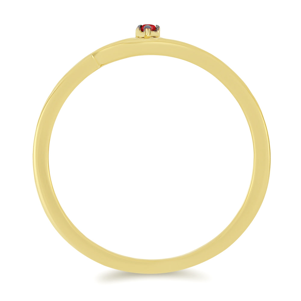 Anillo de Plata Bañada en Oro con Diamante Rojo 2 