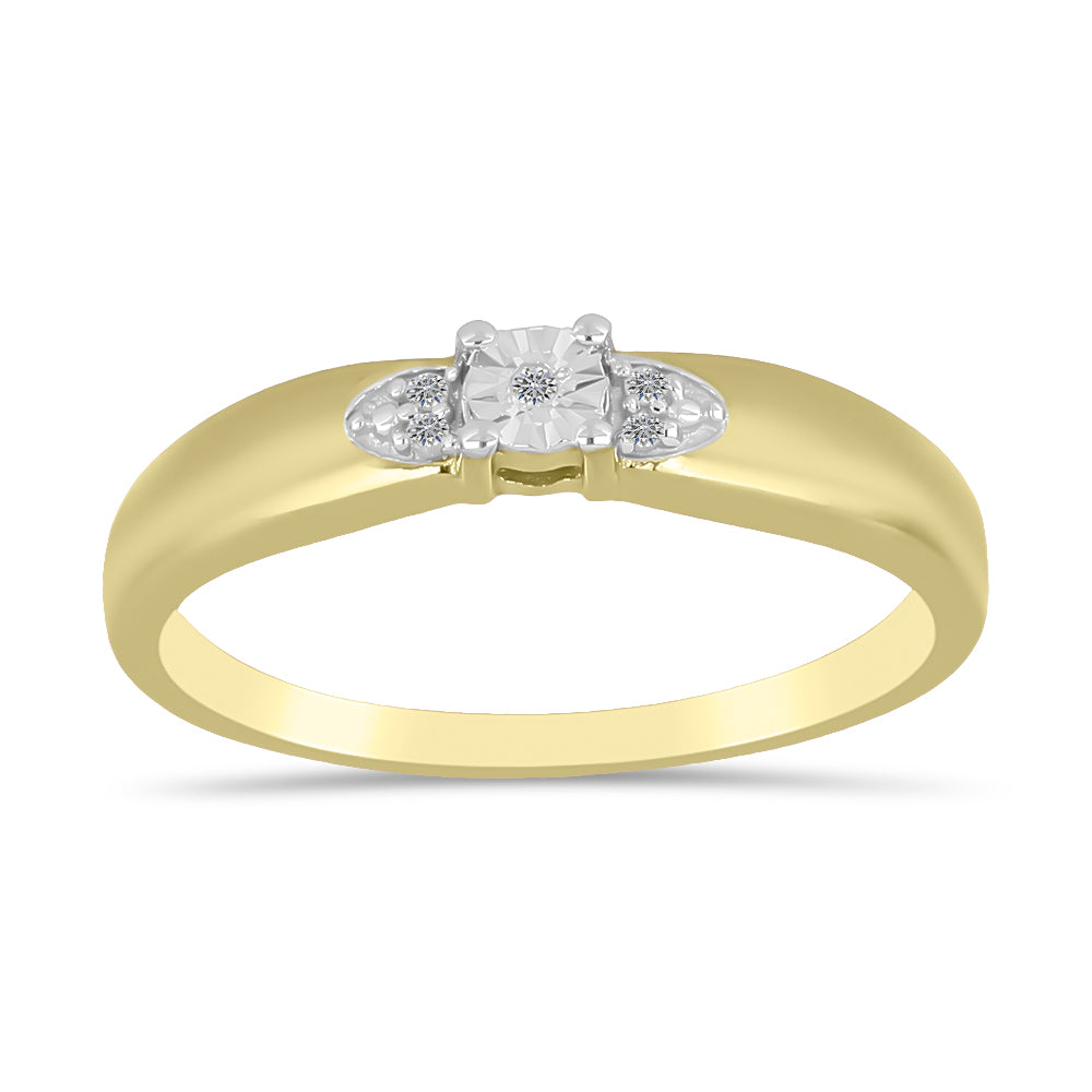 Anillo de Plata Bañada en Oro con Diamante blanco