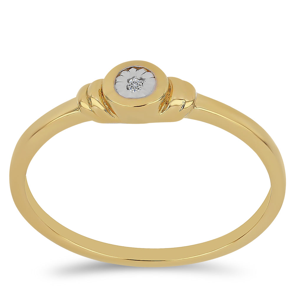 Anillo de Plata Bañada en Oro con Diamante blanco