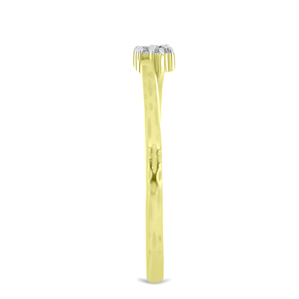 Anillo de Plata Bañada en Oro con Diamante blanco 4 