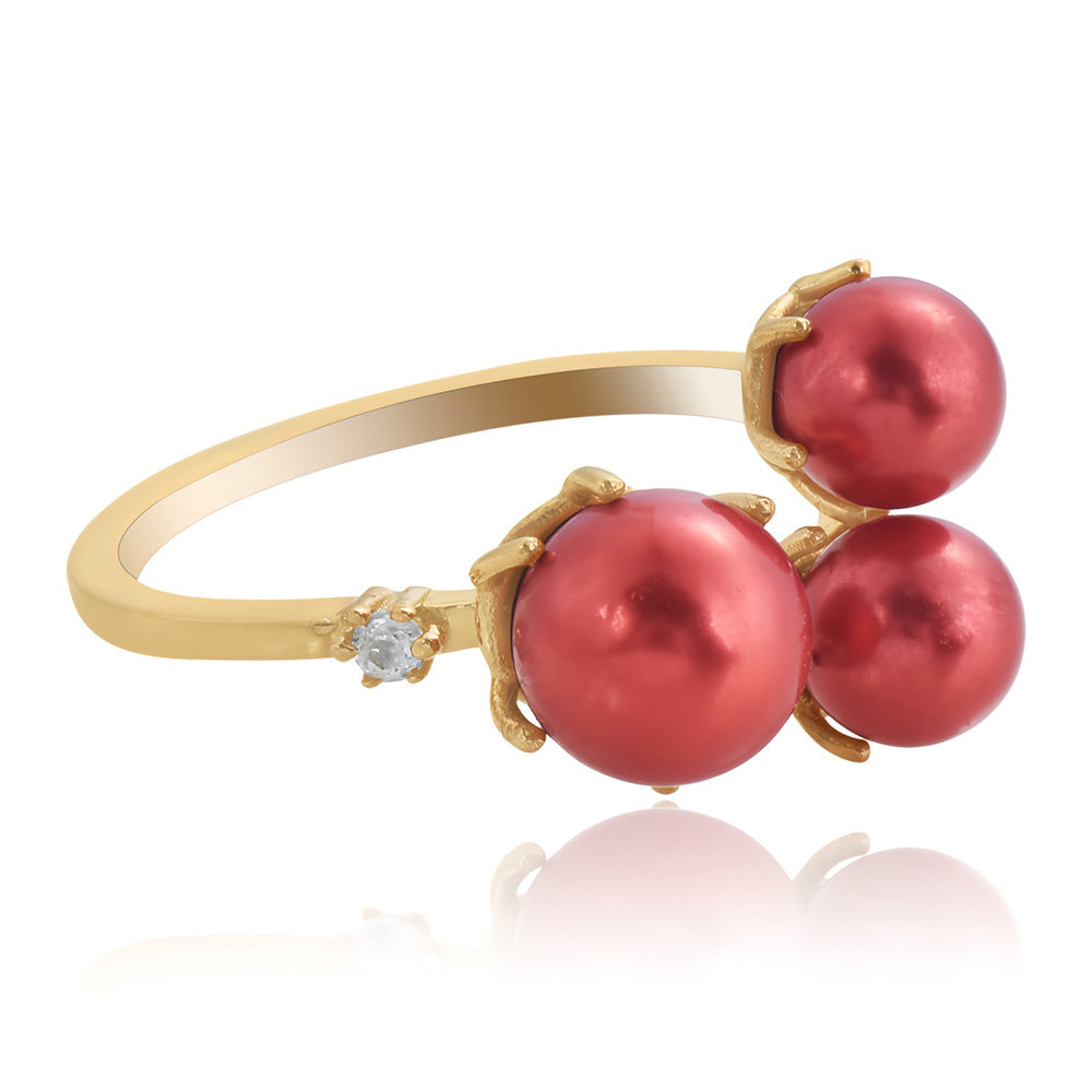 Anillo de Plata Bañada en Oro con Perla roja de río y Topacio Blanco 3 