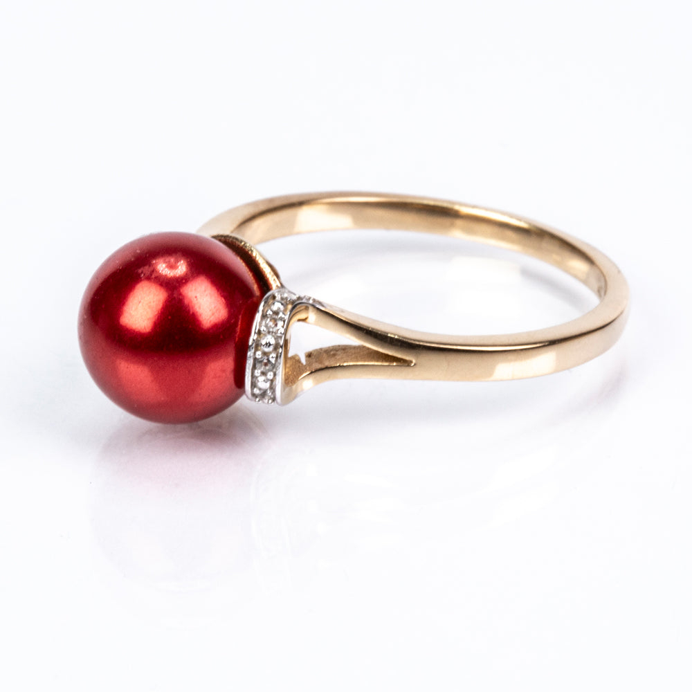 Anillo de Plata Bañada en Oro con Perla roja de río y Topacio Blanco 4 