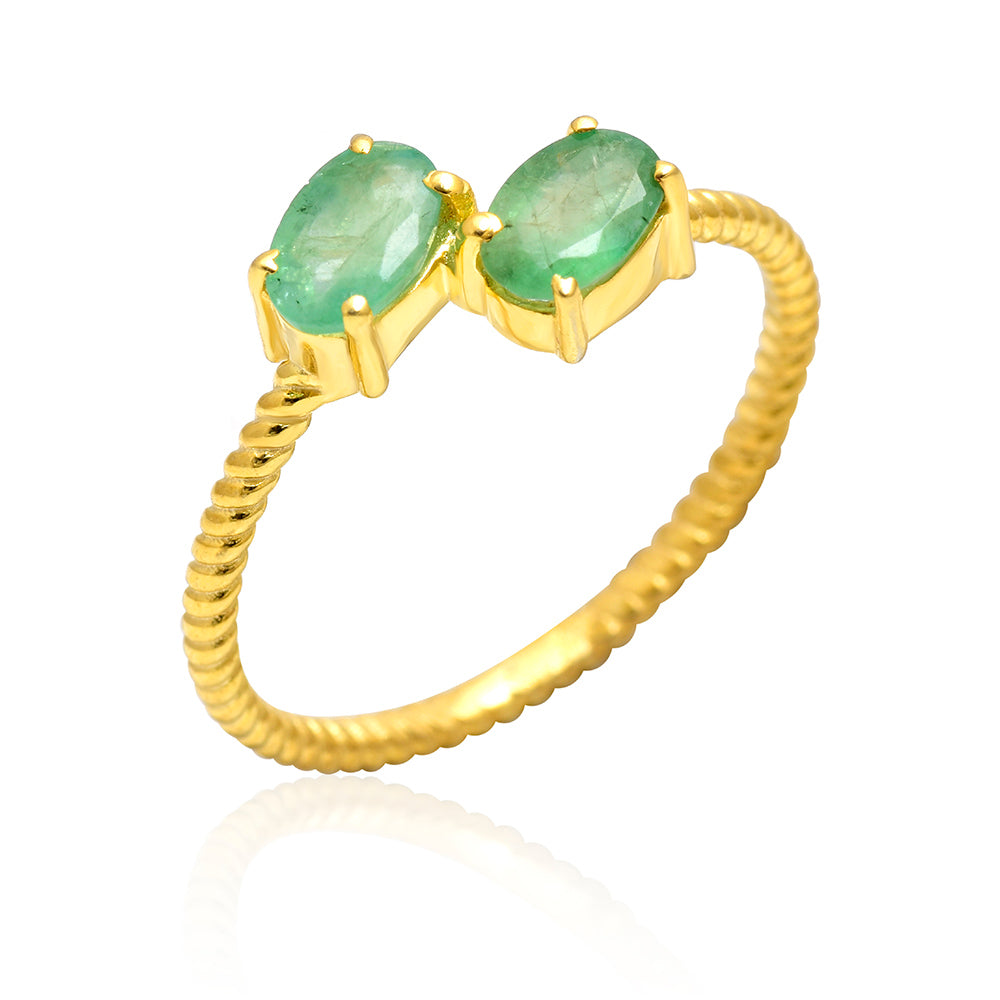 Anillo de Plata Bañada en Oro con Esmeralda de Brasil