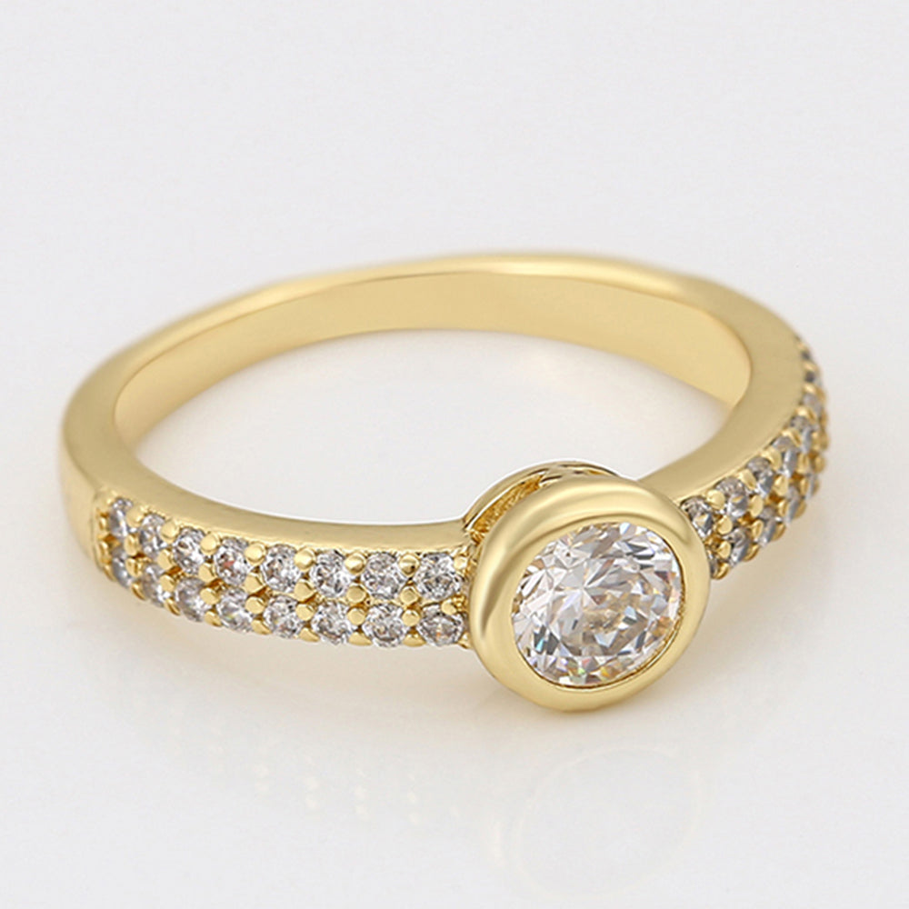 Anillo de Aleación Bañado en Oro con Cristal Emporia® Blanco 5 