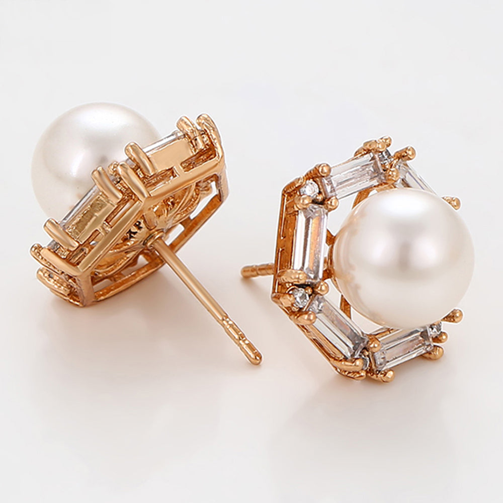 Pendientes de Aleación Bañado en Oro con Perla de cristal y Cristal Emporia® Blanco