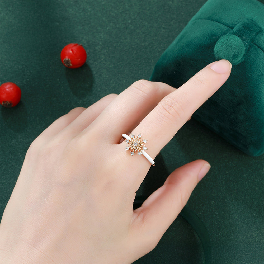 Anillo de Aleación Bañado en Oro con Cristal Emporia® Blanco y Esmalte