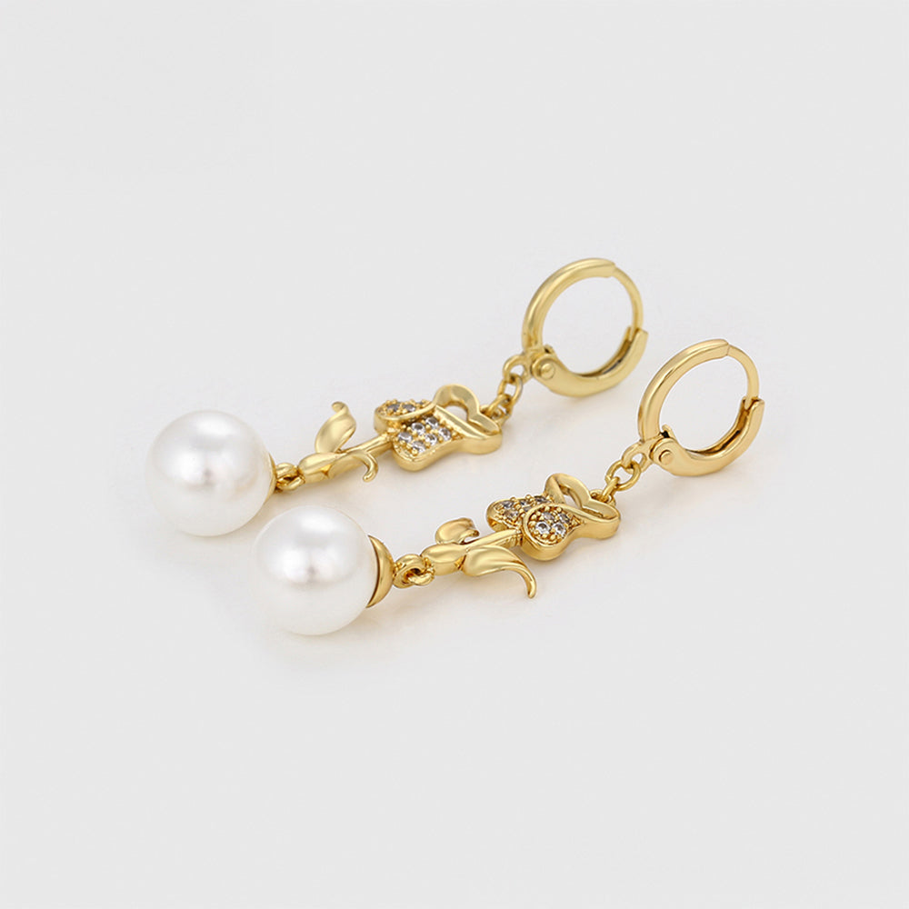 Pendientes de Aleación Bañado en Oro con Perla de cristal y Cristal Emporia® Blanco 7 
