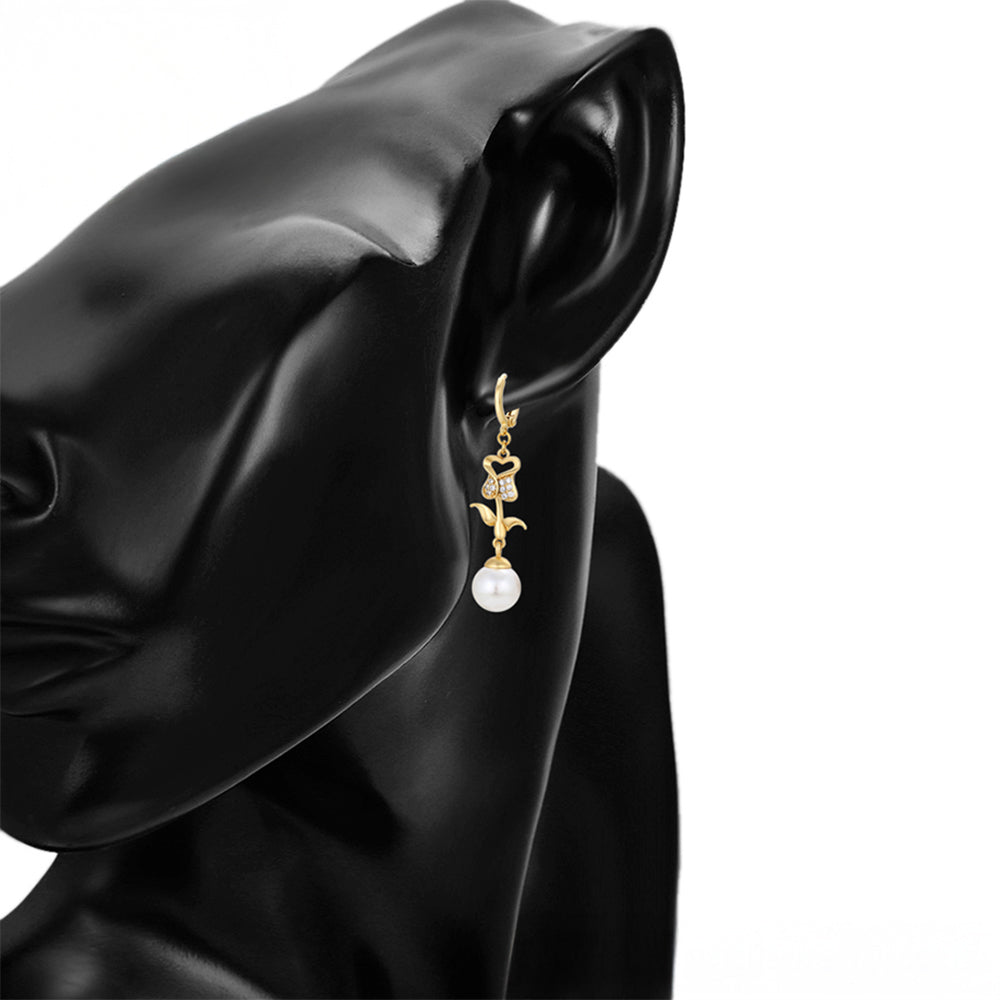 Pendientes de Aleación Bañado en Oro con Perla de cristal y Cristal Emporia® Blanco 8 