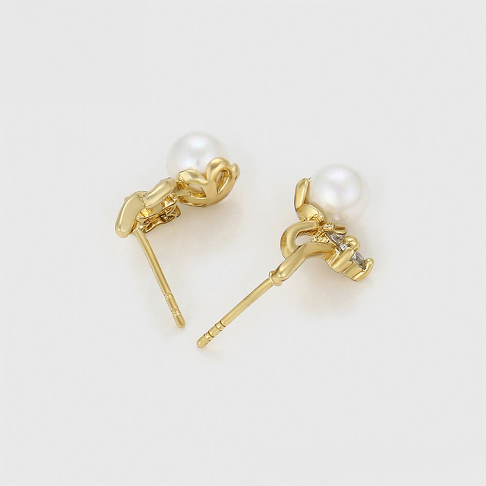 Pendientes de Aleación Bañado en Oro con Perla de cristal y Cristal Emporia® Blanco 7 