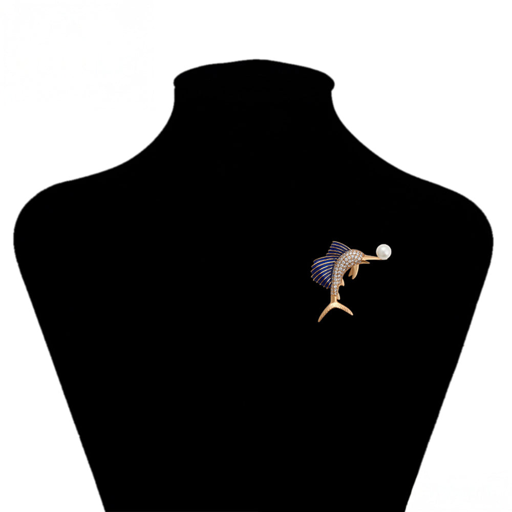 Broche de Aleación Bañado en Oro con Cristal Emporia® Blanco y Perla de cristal 8 
