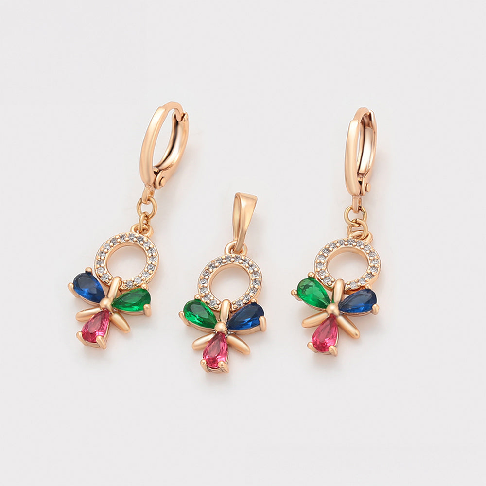 Conjunto de Aleación Bañado en Oro con Cristal Emporia® Rojo y Cristal Emporia® Verde ( Pendientes +Colgante )