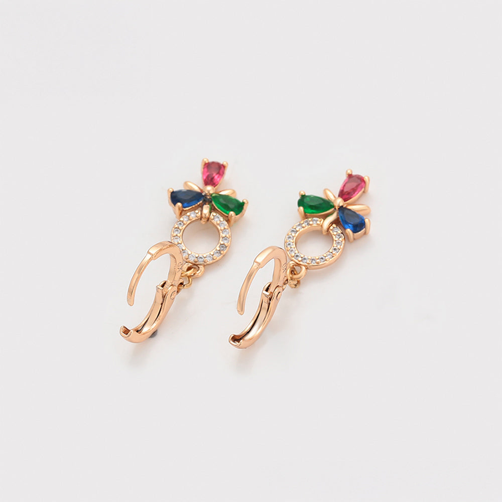 Conjunto de Aleación Bañado en Oro con Cristal Emporia® Rojo y Cristal Emporia® Verde ( Pendientes +Colgante )