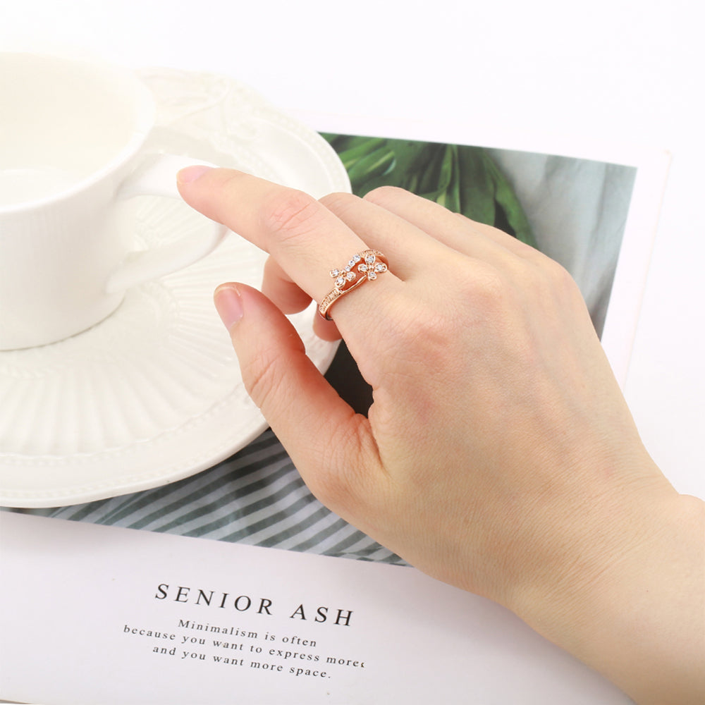 Anillo de Aleación Bañado en Oro con Cristal Emporia® Blanco 6 