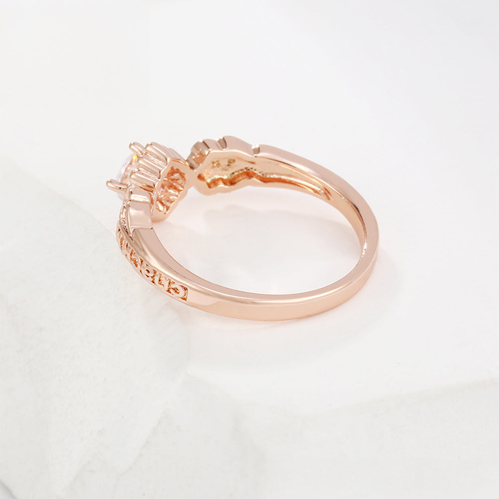 Anillo de Aleación Bañado en Oro con Cristal Emporia® Blanco 4 